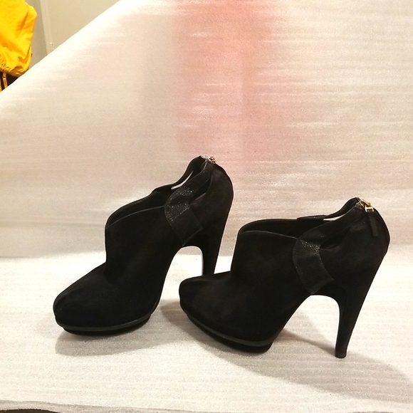 Fendi Shoes - Fendi suede booties.